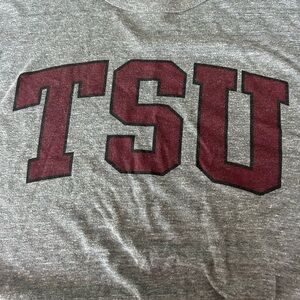 Texas Southern University grey and burgundy tshirt XL